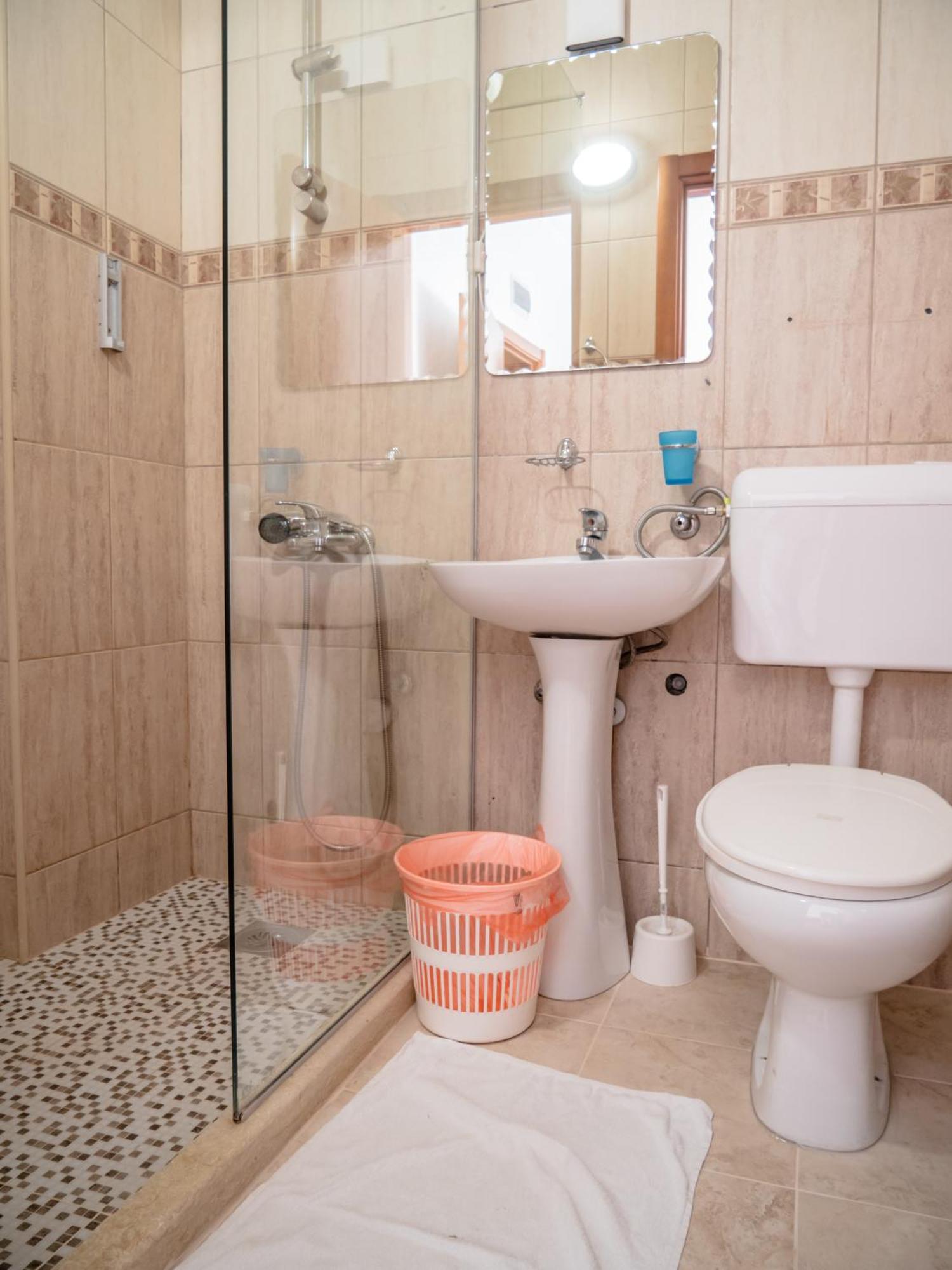 Apartments Bonita ウルツィニ エクステリア 写真